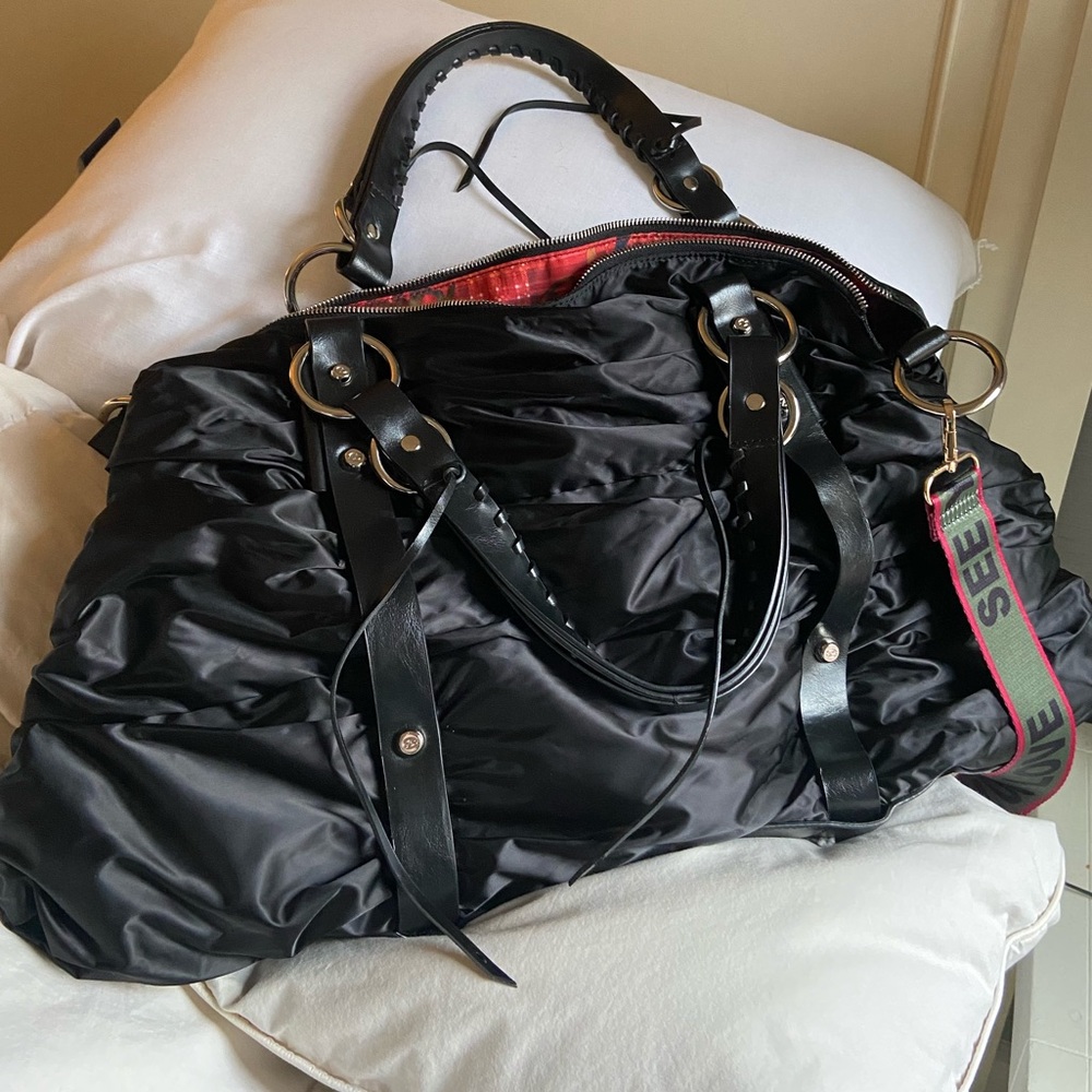 Francesco Biasia nylon and leather luxurious bag.